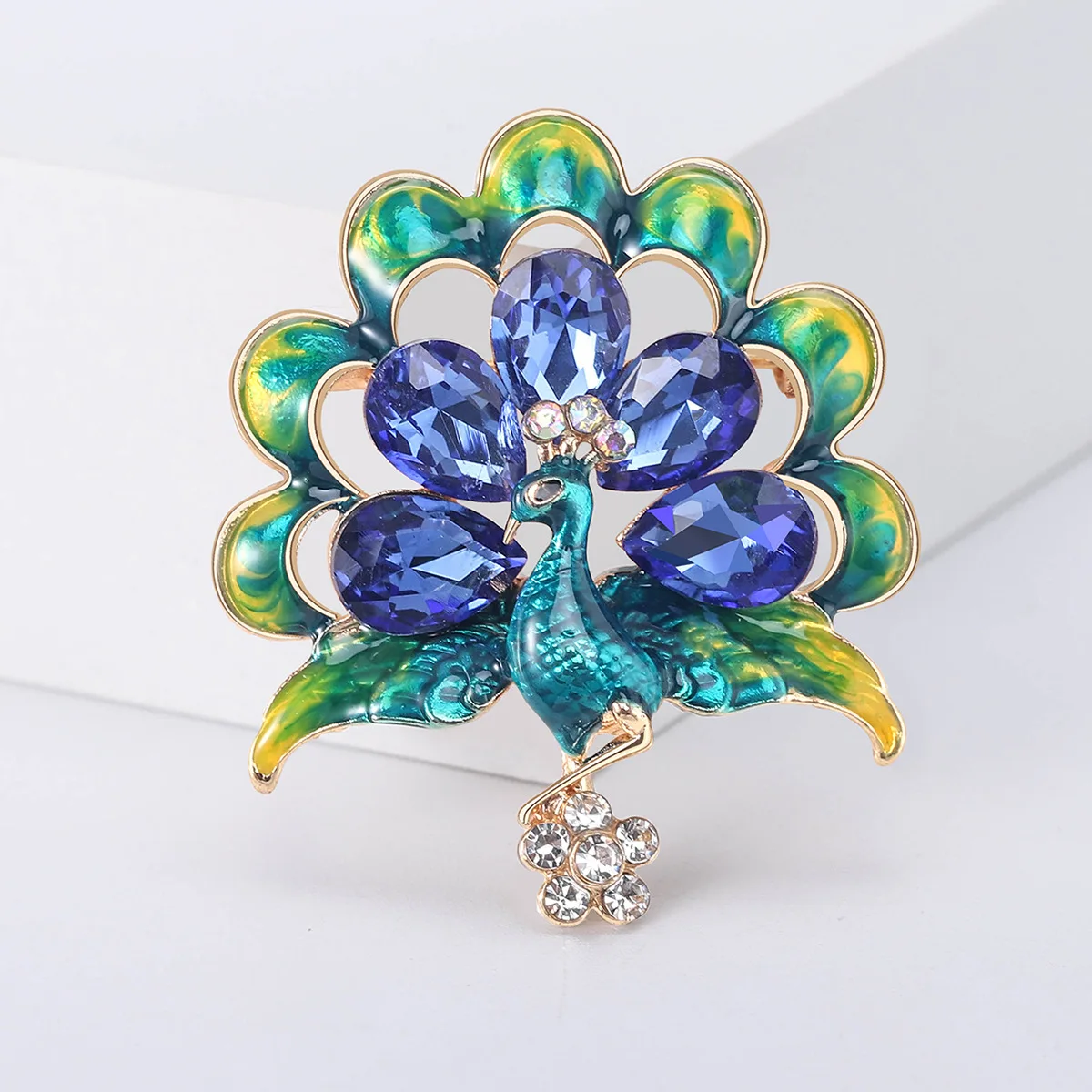 Colorful Rhinestone Peacock Brooches For Women Unisex Beautiful Lucky Crystal Bird Animal Party Office Brooch Pins Jewelry Gifts