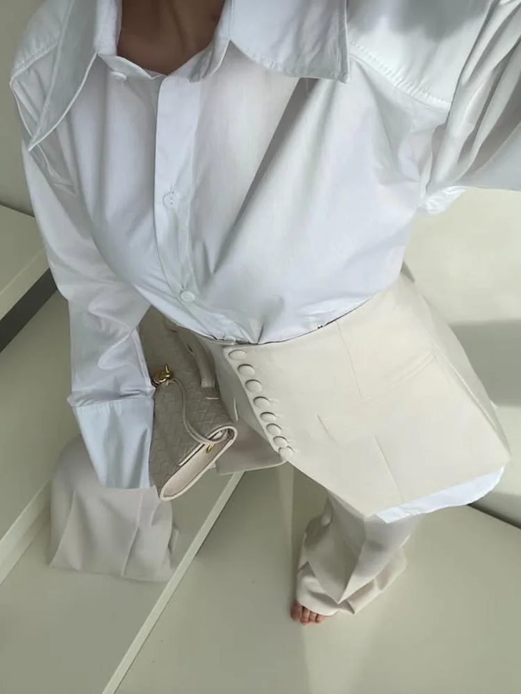 

Fashion Women White Button Down Shirt Chic Full Sleeve Waist-cinching Blouses Casual 2026 New Lady Office Street Commute Shirts