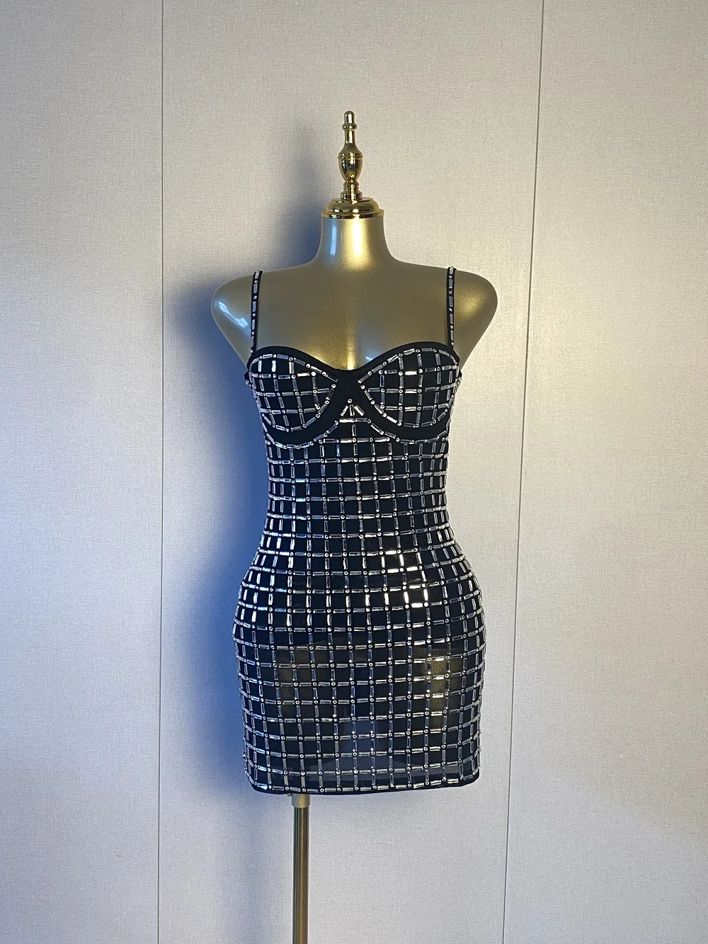 New Women Sexy Strapless Backless Beading Black Midi Bodycon Dress 2025 Elegant Evening Club Luxury Birthday Party Dresses