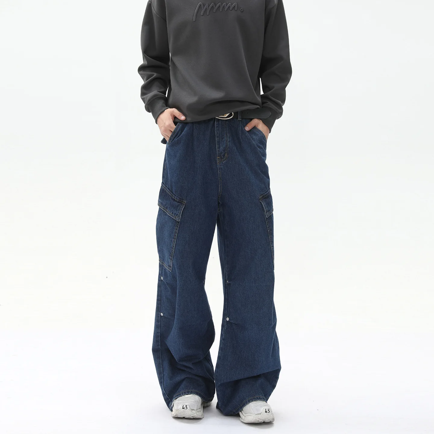 2026 Men's New High Street Heavy Industry Deconstruction Splicing Three-dimensional Multi-pocket Drape Wide-leg Tooling Jeans