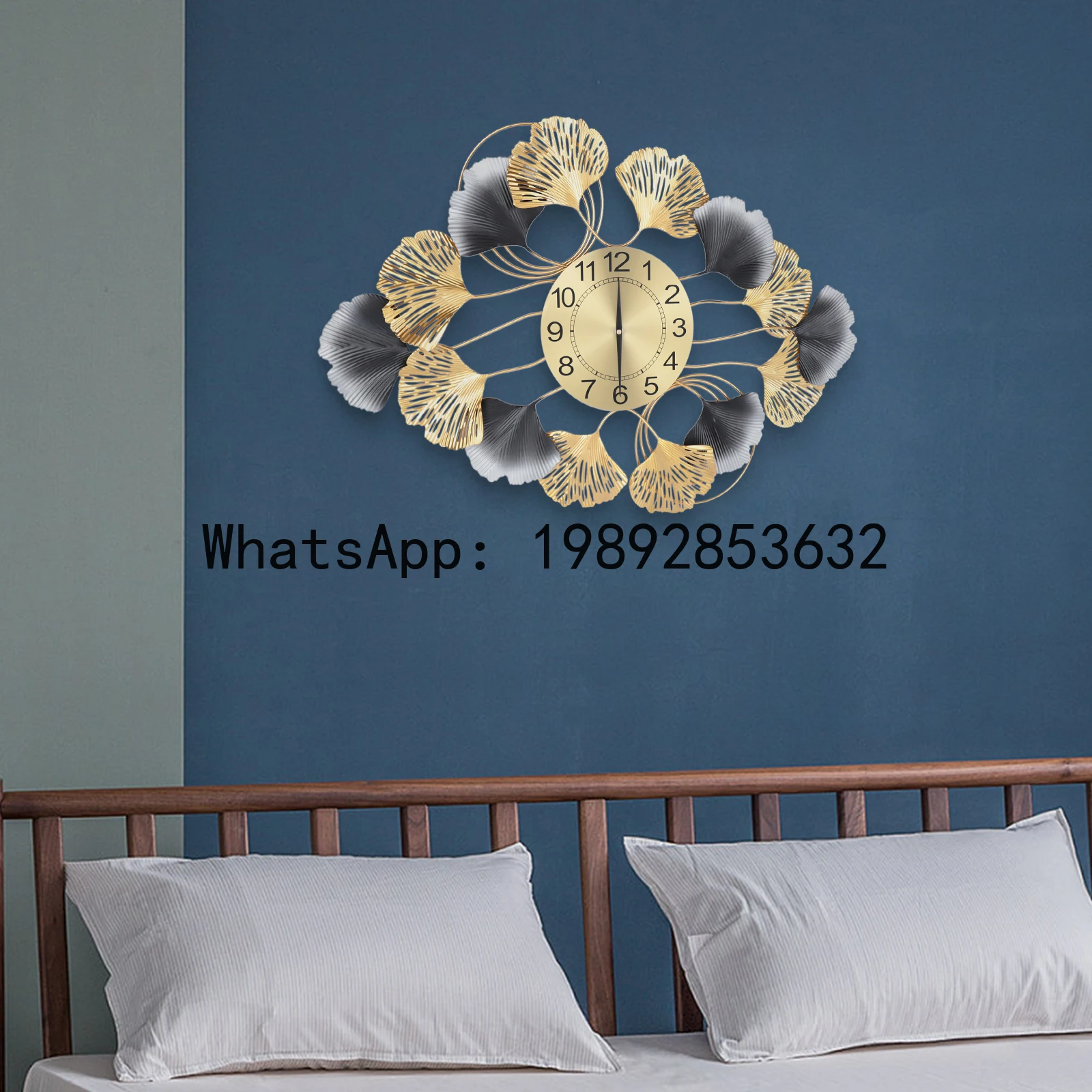 LYY Large Wall Clock for Living Room Decor Modern Wall Clock Creative Luxury Background Wall Art Gold Clock