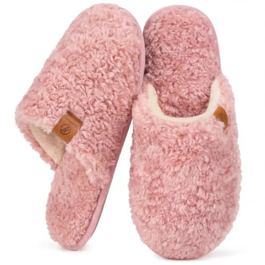 

Женские пушистые тапочки-слипоны: теплые, уютные, мягкие, легкие, с эффектом памяти формы, для дома