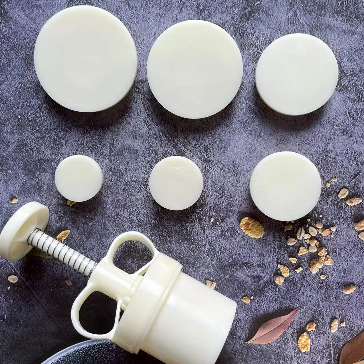 

Ручной Pr pe Регулируемый тонкий чистый круглый пустой без узора Сучжоу Sle Хрустящее печенье Mooncake Pr Форма для кухни ...