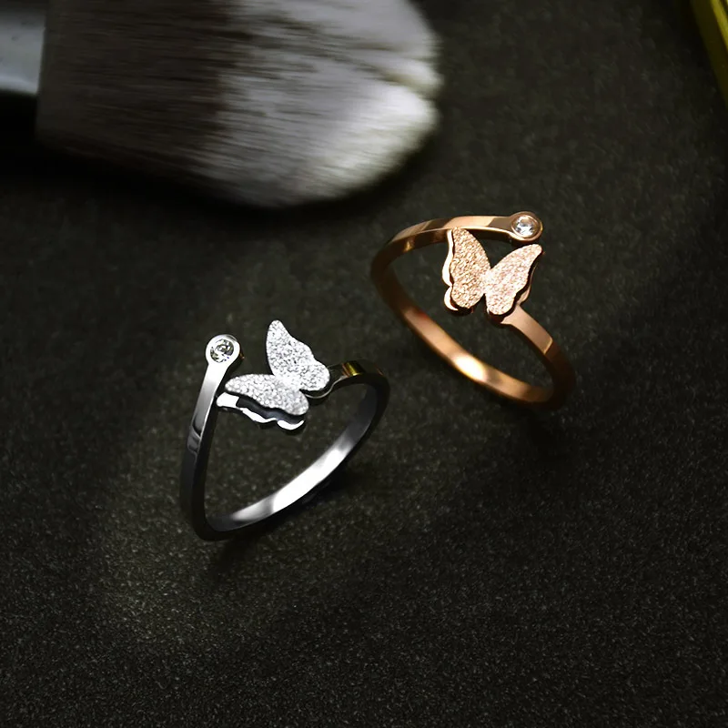 316L Stainless Steel New Fashion Fine Upscale Jewelry Embedded Zircon Matte 2 Layer Flying Butterflies Wedding Rings For Women