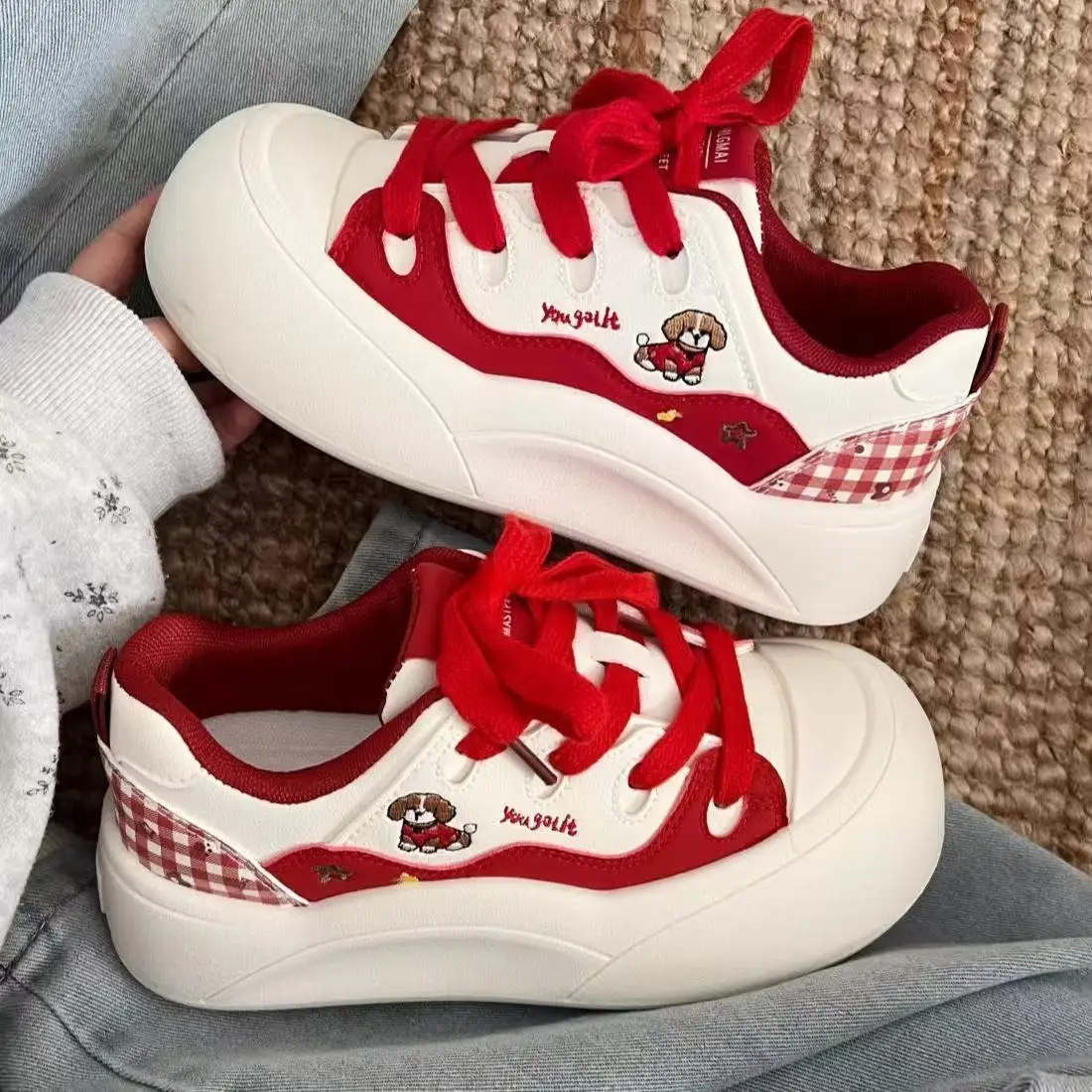 Red Thick Bottom Bread Shoe Women's Style New Year Casual Fashion Cross Buckle Lace up Low Top Rubber Sole Sporty Sneakers