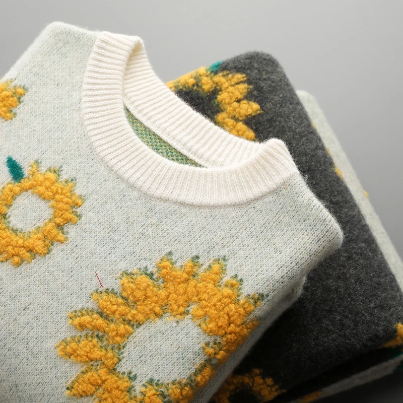 Autumn and winter new seven-pin round neck thick cashmere sweater men's sunflower jacquard sweater cover 100% Merino sweater bas