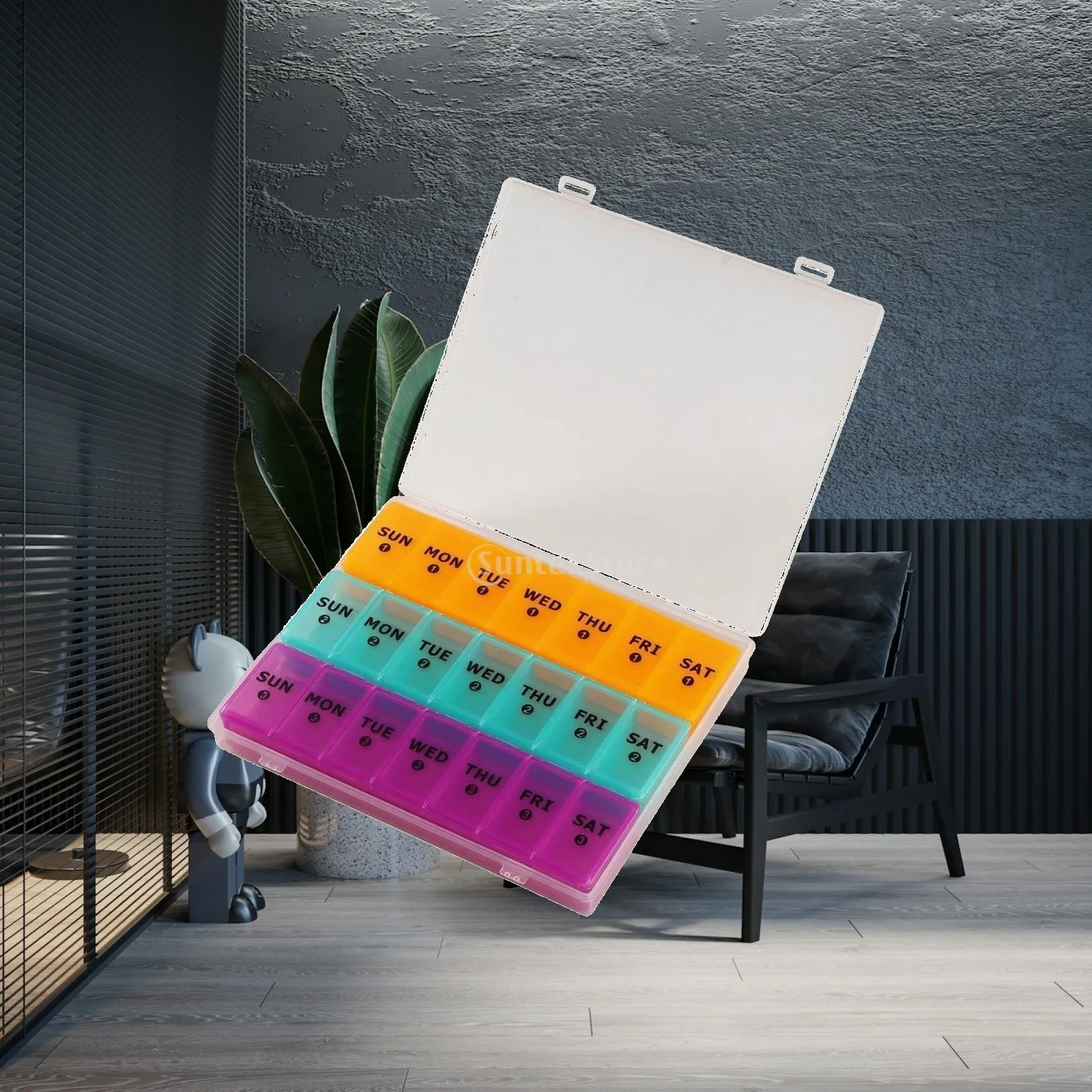 Compact Pill Organizer 7 Days Medicine Storage Box with Clear Lid and Detachable Sections for Travel