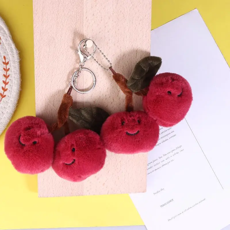 Porte-clés poupée pendentif en peluche cerise, décoration suspendue, ornements de sac à dos simples, bijoux de fête, cadeau, nouvelle collection