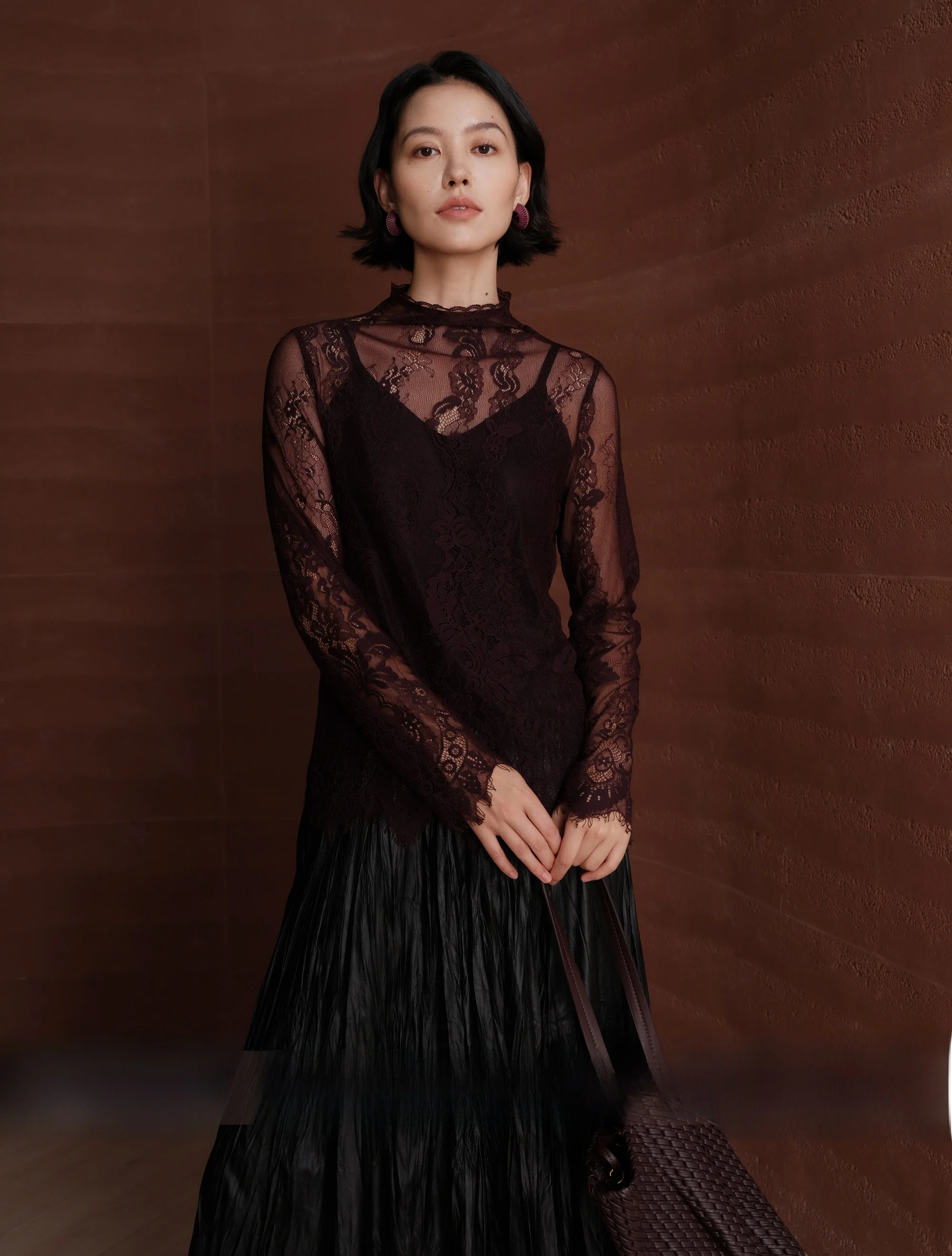 

Zhimai Rihua Sequin Cotton Lace Hollow out Base irt Women's High Collar Layering Top Thin Long Sve OL Sle