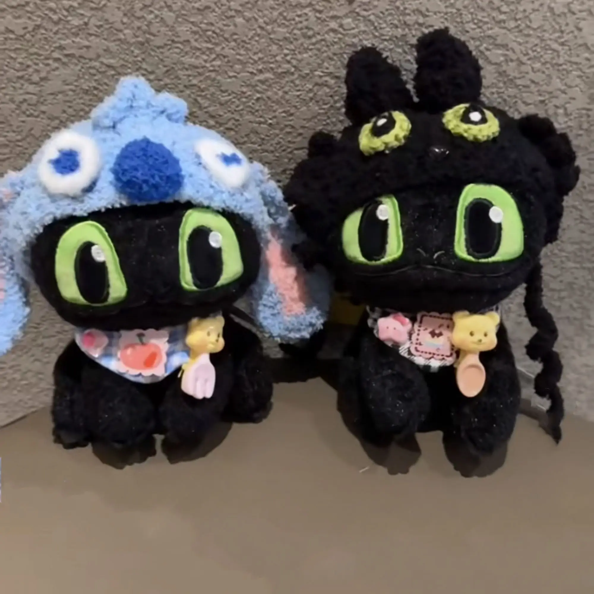 

Genuine How to Train Your Dragon Stitch headband Toothless plush toy pendant Night Fury doll pendant cute keychain Boy's gift