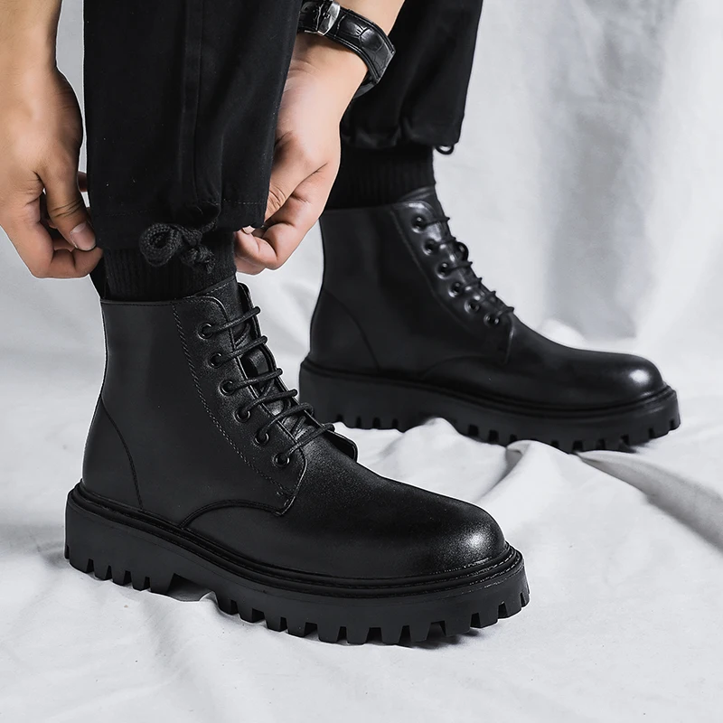 Botas de plataforma de lazer masculinas maré preta sapatos de couro originais cowboy outono inverno bota rendas bonito tornozelo botas masculinas