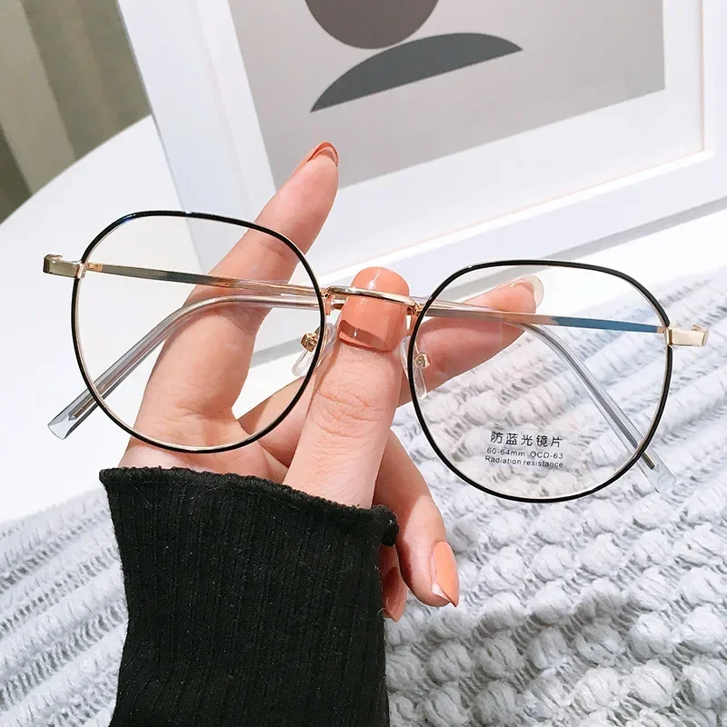 Vintage Anti Blue Light Glasses Women Men Fashion Round Metal Frame Optical Myopia Blocking Eyewear Reading Computer Eyeglasses