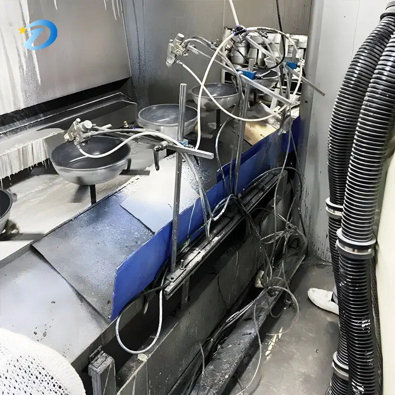 Lini Produksi Pelapisan Ruang Penyemprotan Bubuk Otomatis Peralatan Penyemprotan Bubuk Panci Anti Lengket Gantung Lini Elektroforesis