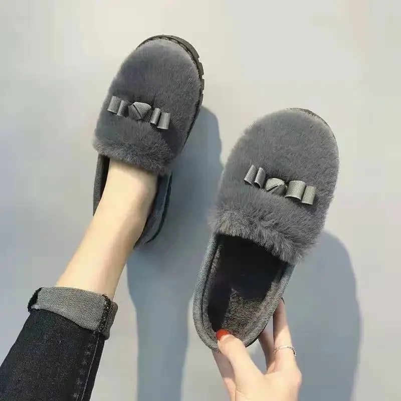 Women\'s Plush Cotton Shoes Winter Outdoor Warm Snow Boots Flat Bottomed Lefu Shoes Lambhair Butterfly Decoration Design 2024