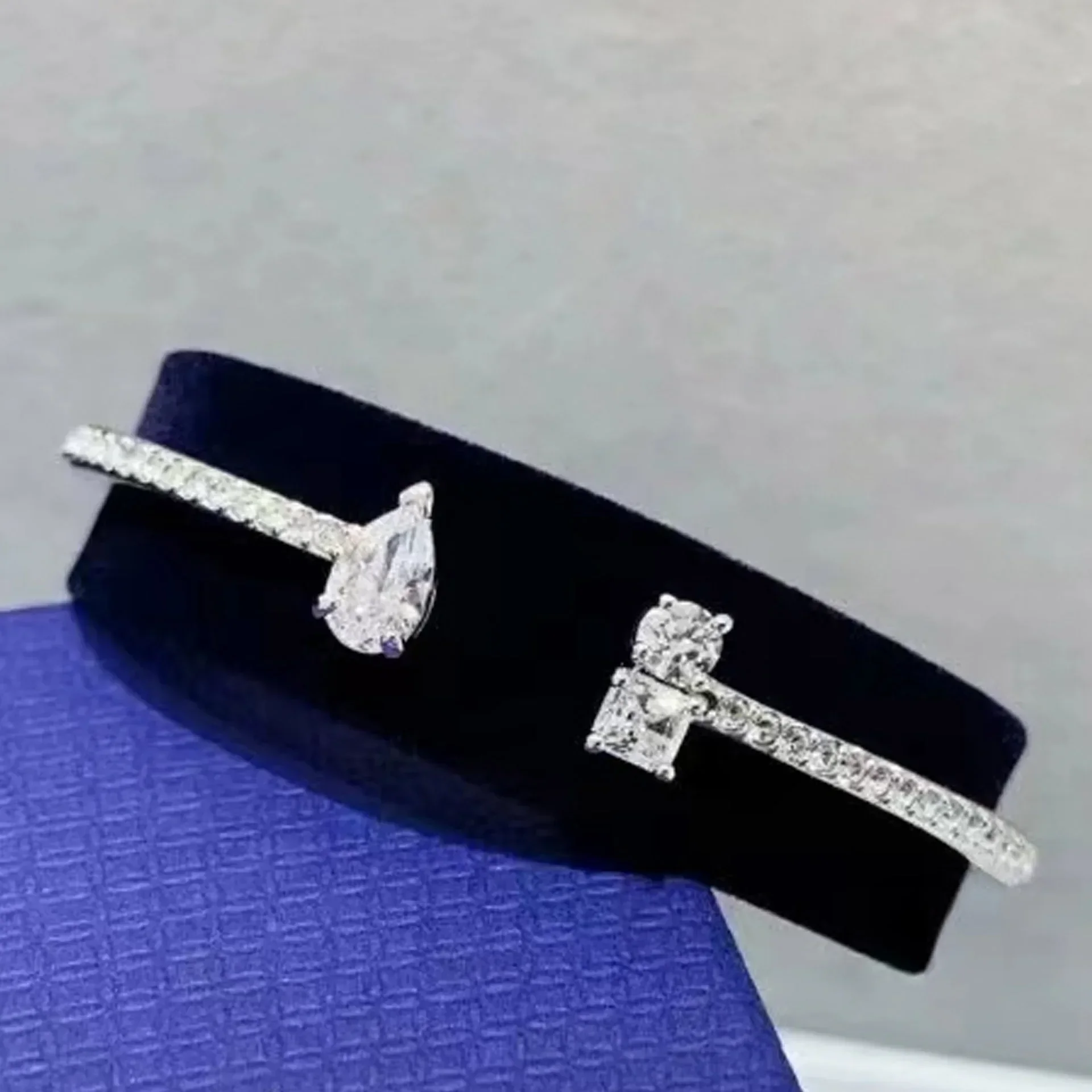 NONE 2025 neue Original White Cut Kristall Hohe Schmuck Sets Luxus Halskette Ohrringe Armbänder Ring für Frauen Beste Hochzeit Zubehör 3