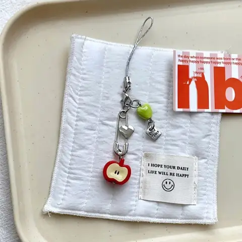Porte-clés chaîne de téléphone fruits à la mode, pomme rouge douce, bijoux en forme de cœur, pendentif de sac à dos, accessoires de bricolage