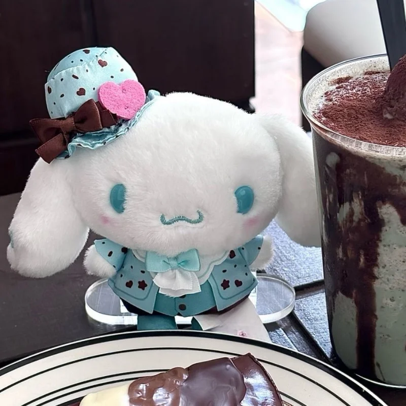 Sanrio Cinnamoroll Mint Chocolate Series Portachiavi in peluche Allevia lo stress Guarigione Ornamento per auto Decorazione per borsa per studenti Regalo per coppia