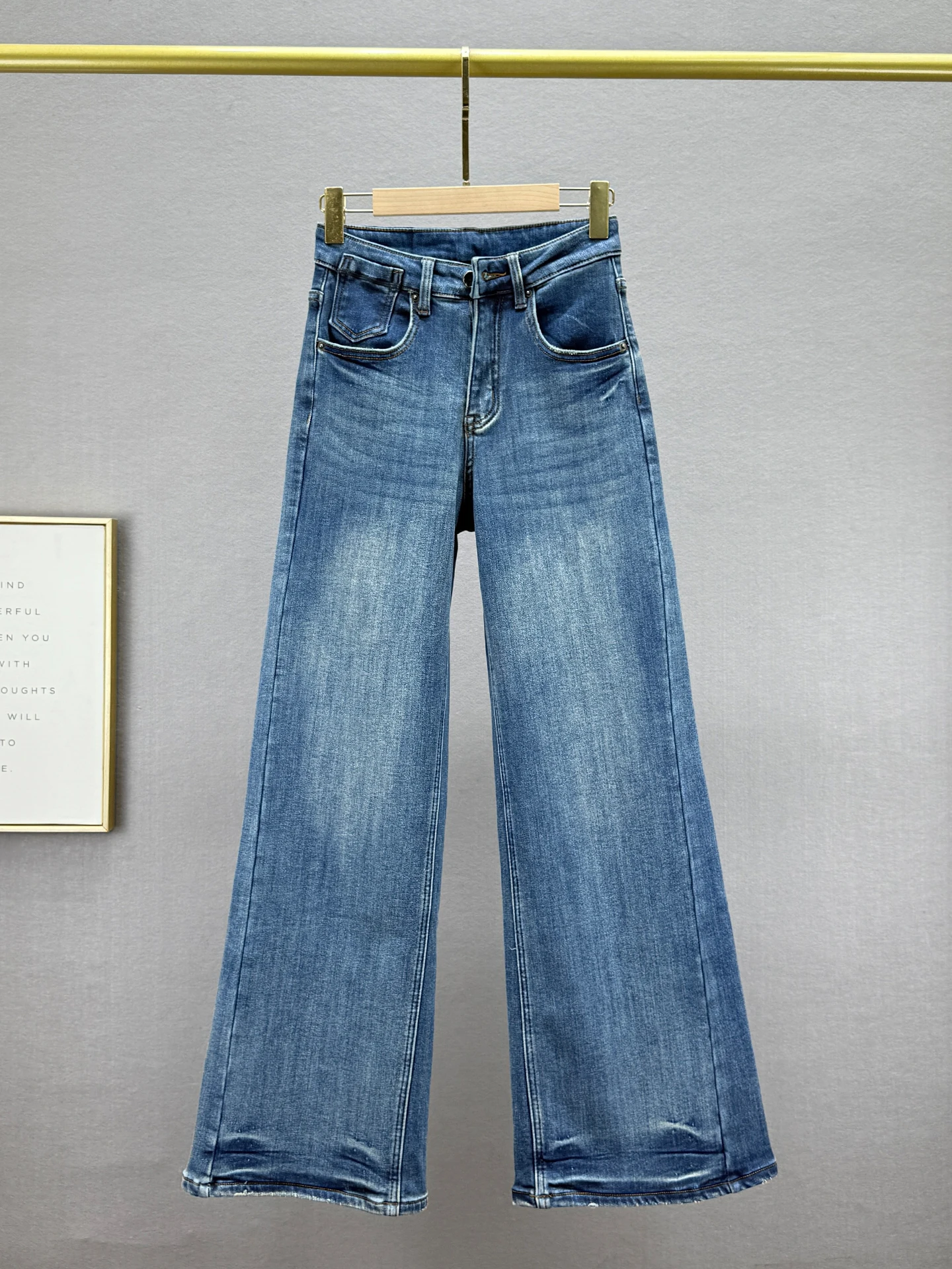 

Женские джинсы с высокой талией, на флисовой подкладке, широкие, модные, новинка зимы 2025, свободные, визуально стройнящие, винтажные, рваные, в пол