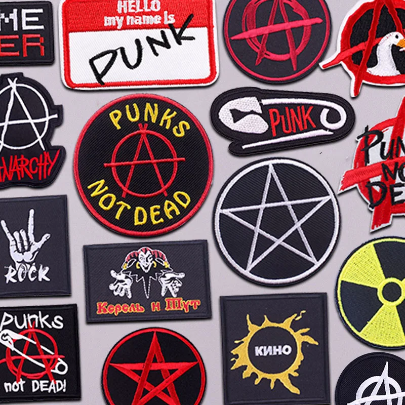 Punk Rock Gestickte Patches Poker Würfel Eisen Auf Patches Für Kleidung DIY Nähen Schmelzbaren Patch Rauchen Patch Für Jacken Rucksack