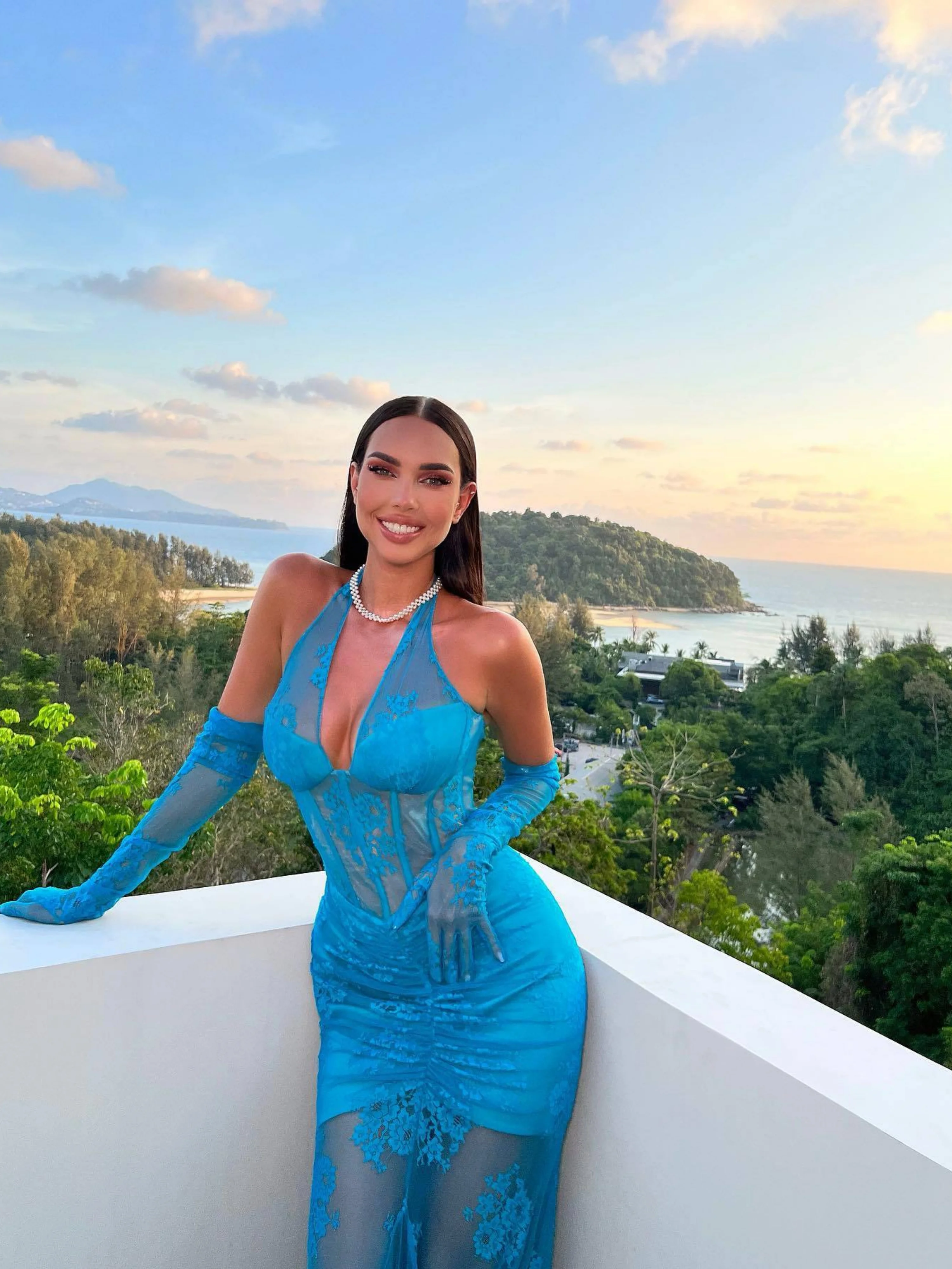 여성 블루 레이스 크로스 홀터 시스루 맥시 롱 드레스 여성 의류 럭셔리 화려한 이브닝 파티 프롬 웨딩 게스트 가운 드레스