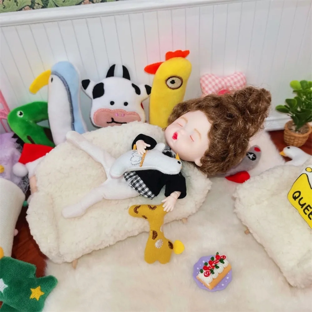 

1/12 Dollhouse Dollhouse Plush Sofa Scene Model Furniture Model Vintage Dollhouse Sofa Vintage Furry