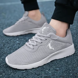 MAEDEF Men Running Shoes Lightweight Designer Mesh Sneakers Lace-Up Male Soft Outdoor Sport Tennis Shoe Running Footwear for Men