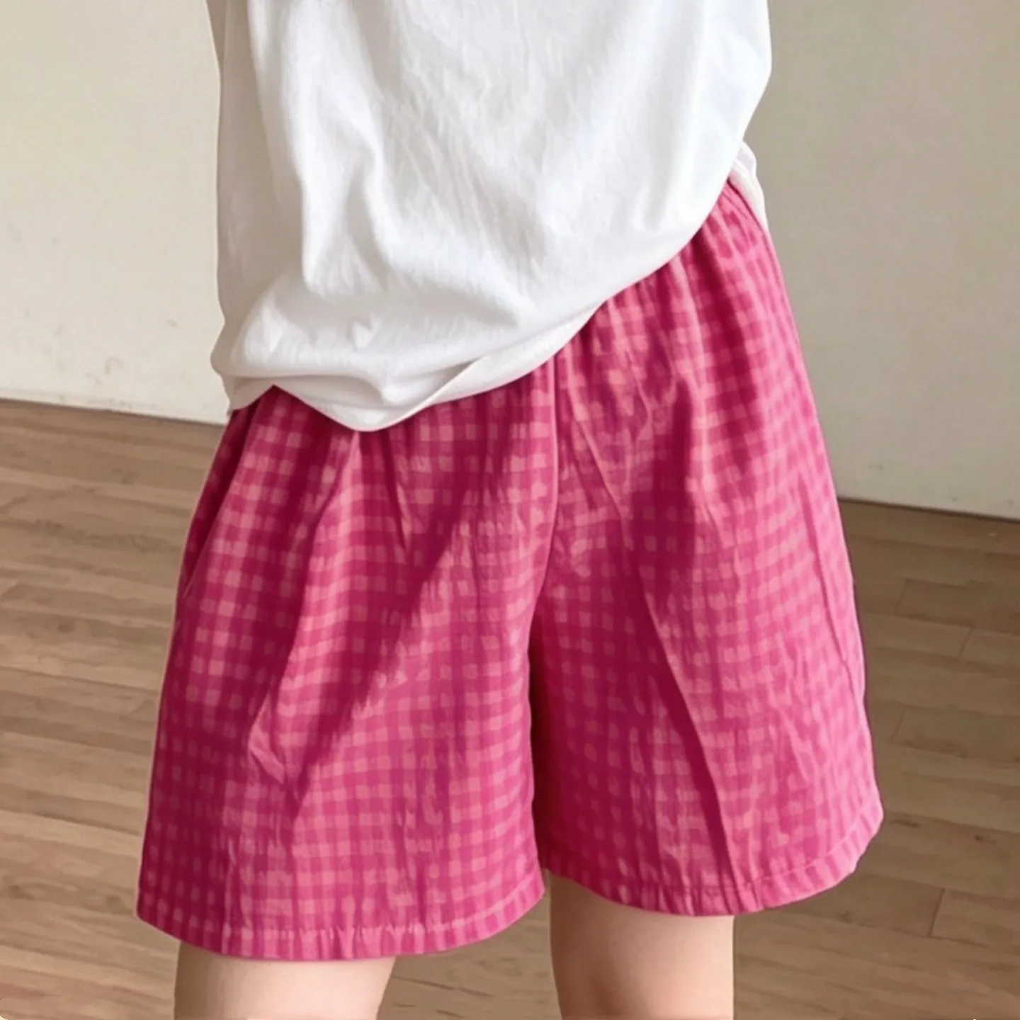 Shorts-red plaid shorts