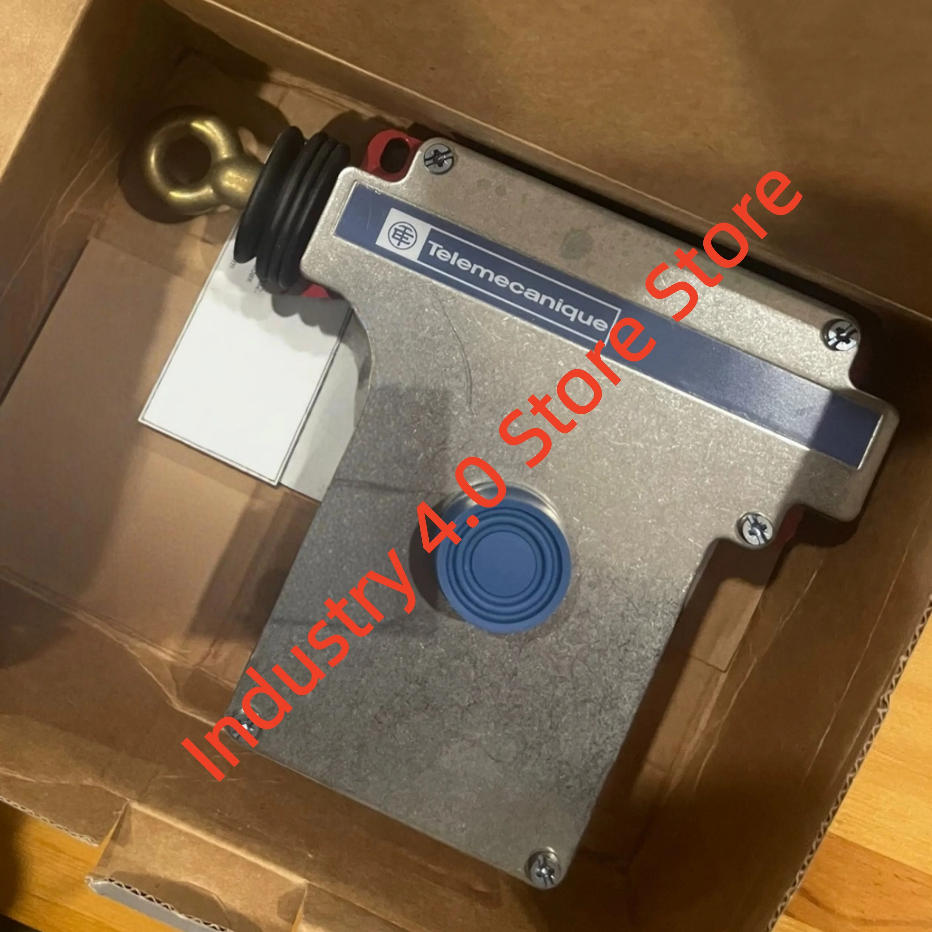Nuevo en caja XY2CE2A290 XY2CE2A296 Manija del interruptor de aislamiento