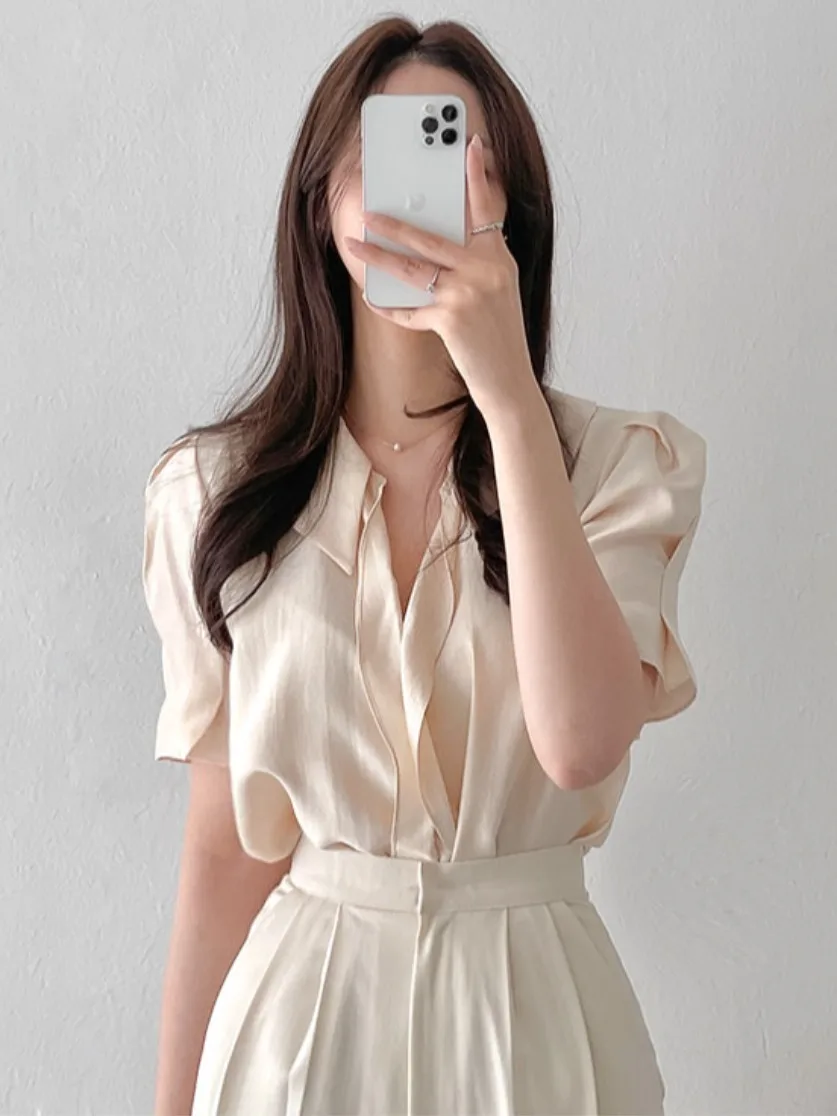 

Ele Summer ort Sve Satin Fini irt Women's Loose Fit Chic Small Collar Versatile Casual Wear for Various Ocns