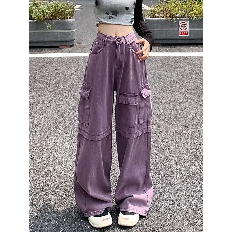

Женские фиолетовые джинсы-карго с высокой талией, широкими штанинами и множеством карманов