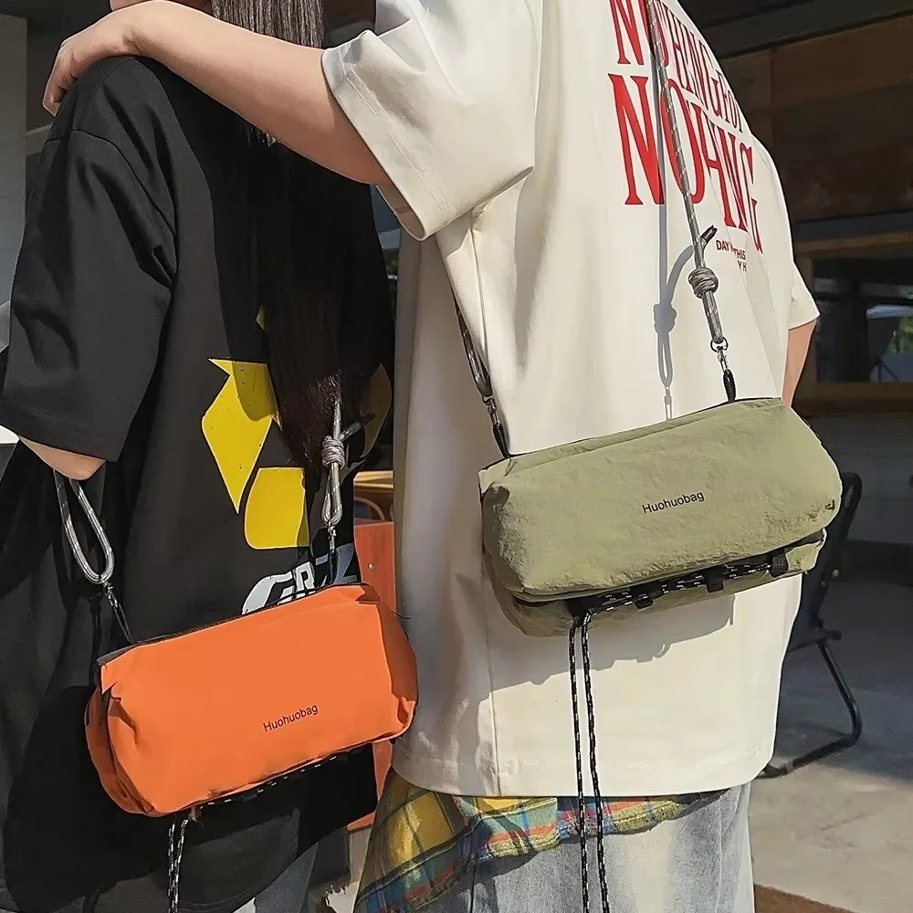 Portable Sports Single Shoulder Bag Functional Breathable Crossbody Bag Lightweight Nylon Water Bottle Bag Small Square Bag