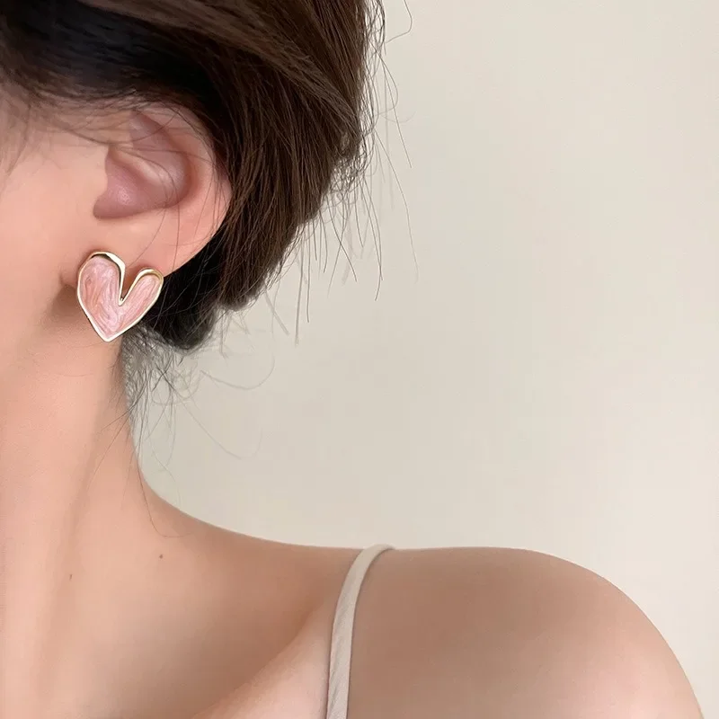 Classic Silver Needle Vintage Simple Love Heart Stud Earrings for Women Temperament White Enamel Cute Earring Korean Jewelry image 3