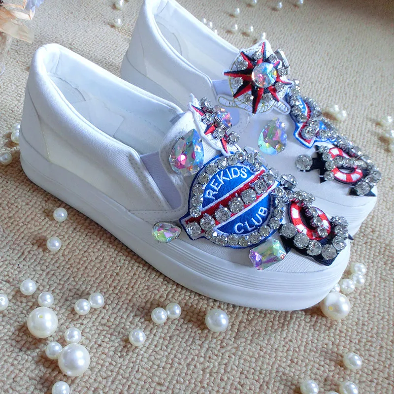 Women Casual Sneakers Fashion Pearl Design Little White Shoes Light Slip-on Round Head Breathable Flat Woman Handmade Shoes