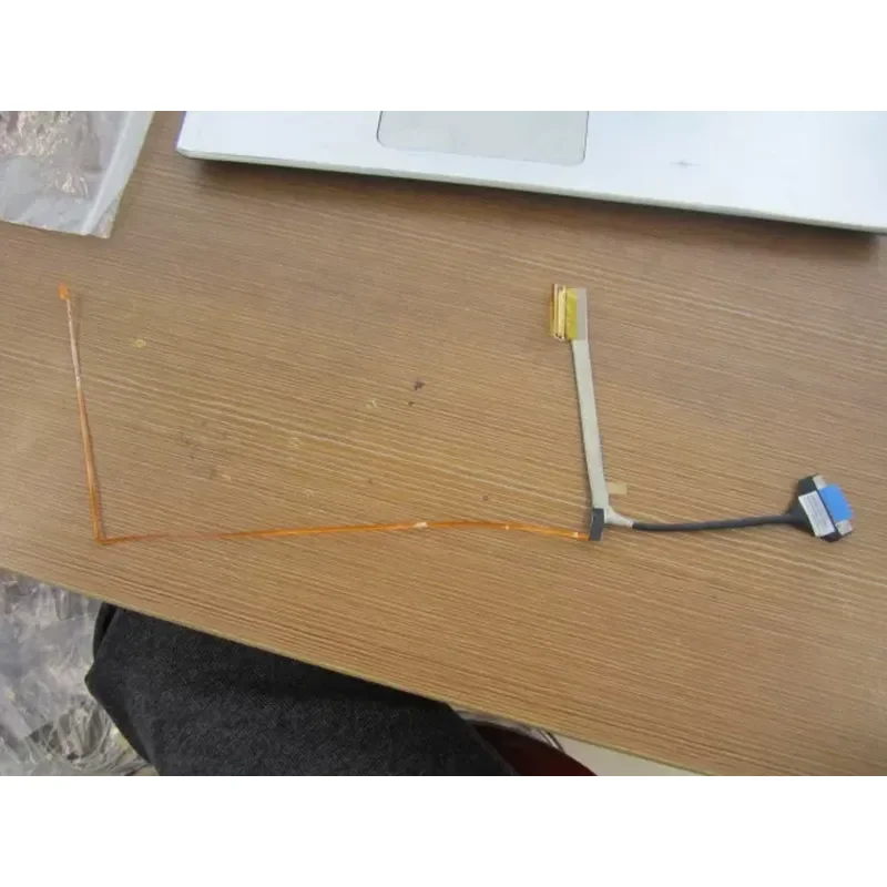 For Applicable to Samsung SERIES 9 NP900X4C 4D screen cable, cable ba39-01240a