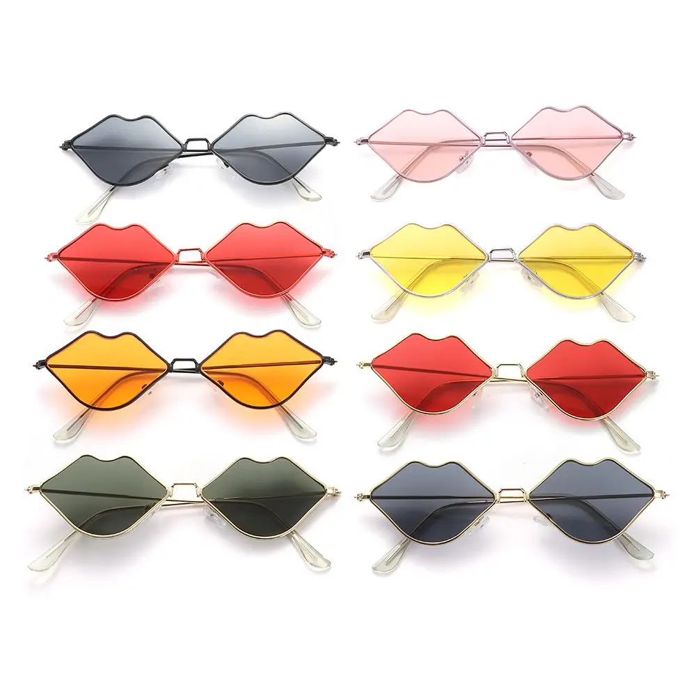 Lunettes de soleil en forme de lèvres pour femmes, lunettes de soleil rétro, petit cadre, lentille océanique chaude