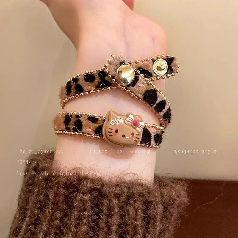 

Sanrio Hello Kitty Leopard Print Plush Bracelet Necklace Schoolbag Decoration Student Neck Ankle Wear Accessories Christmas Gift