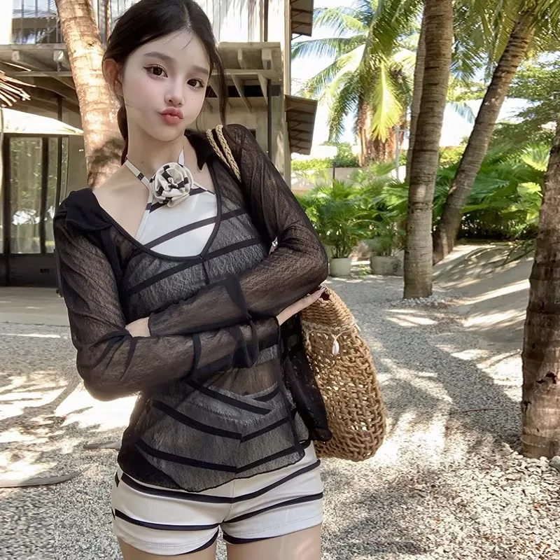 

2026 New Women's 3-Piece Striped Halter Bikini Set with Sheer Cover Up Swimwear Fashionable Beach & Vacation Bathing Suit