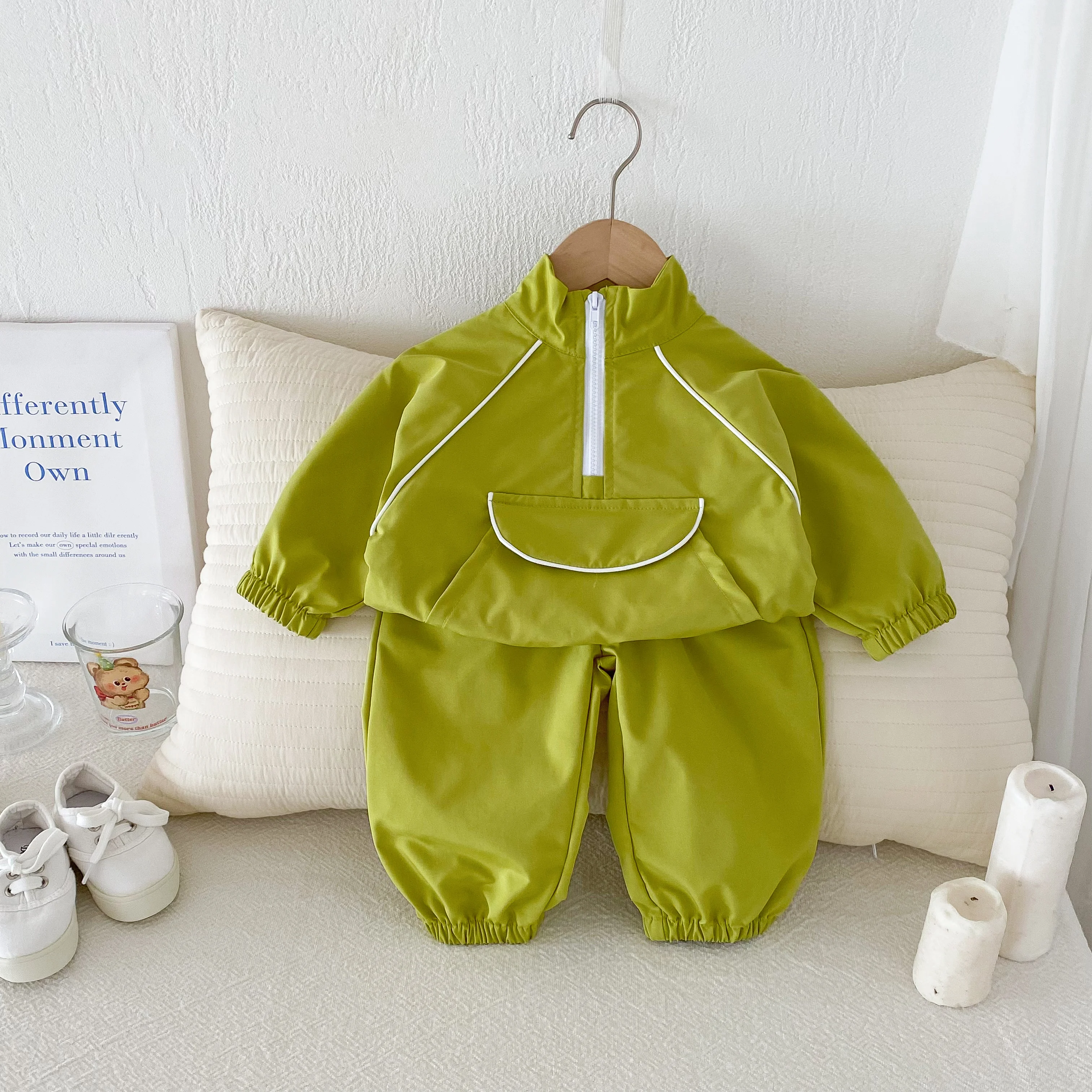 2026 Frühling und Herbst Koreanischer Kinder-Sportanzug für Jungen und Mädchen, Lässiges Outfit für den Herbst – Detail 3