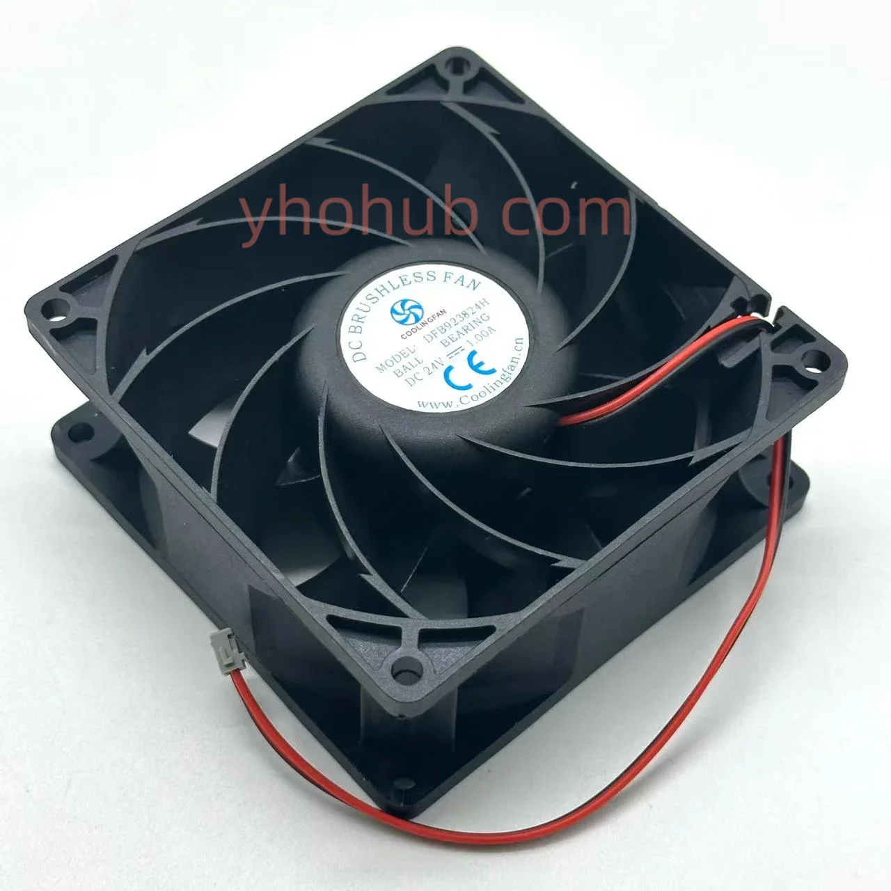 

Вентилятор охлаждения COOLINGFAN DFB923824H DC 24V 1.00A 92x92x38мм, 2-проводной/4-проводной