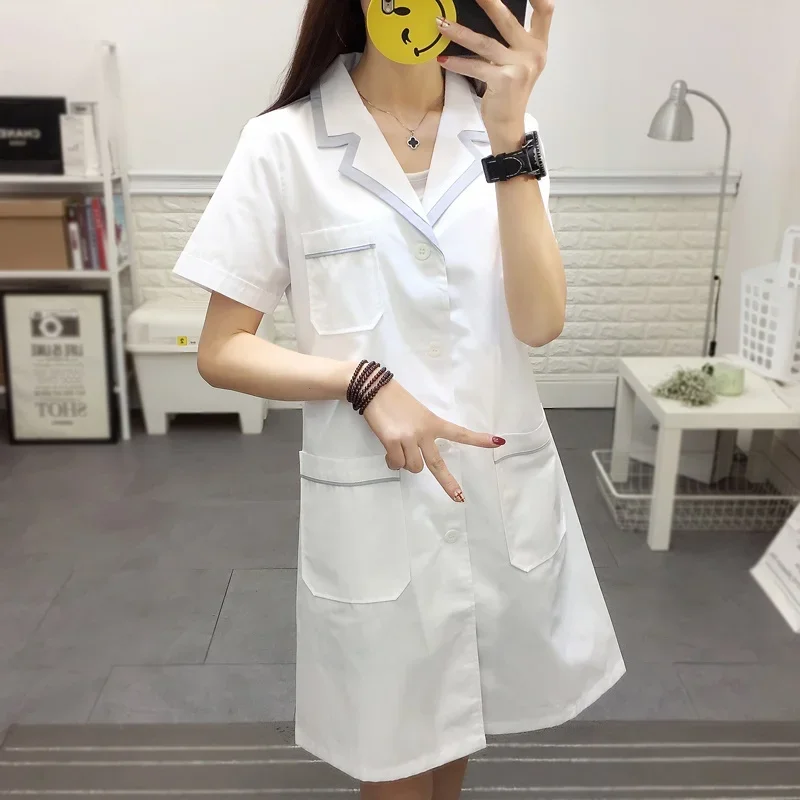 Camice da laboratorio da donna scrub moda uniformi mediche giacca da estetista da donna maniche lunghe colletto dentellato uniforme da infermiera AS329