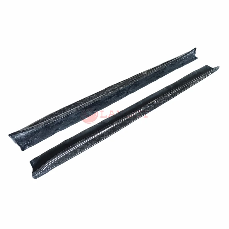 

For 2022 New Cayenne Modified Small Envelop Forged Carbon Fiber Side Skirt