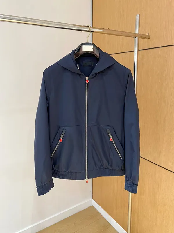 

Итальянский Kiton, легкая роскошная водонепроницаемая простая повседневная куртка в стиле Old Money 25, осенне-зимняя куртка с капюшоном