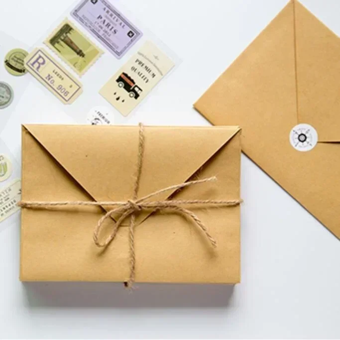 30pcs Vintage Kraft Paper Envelope 11x16cm Large Triangle Fold Flap Journal Decoration Supplies Envelopes for Letters