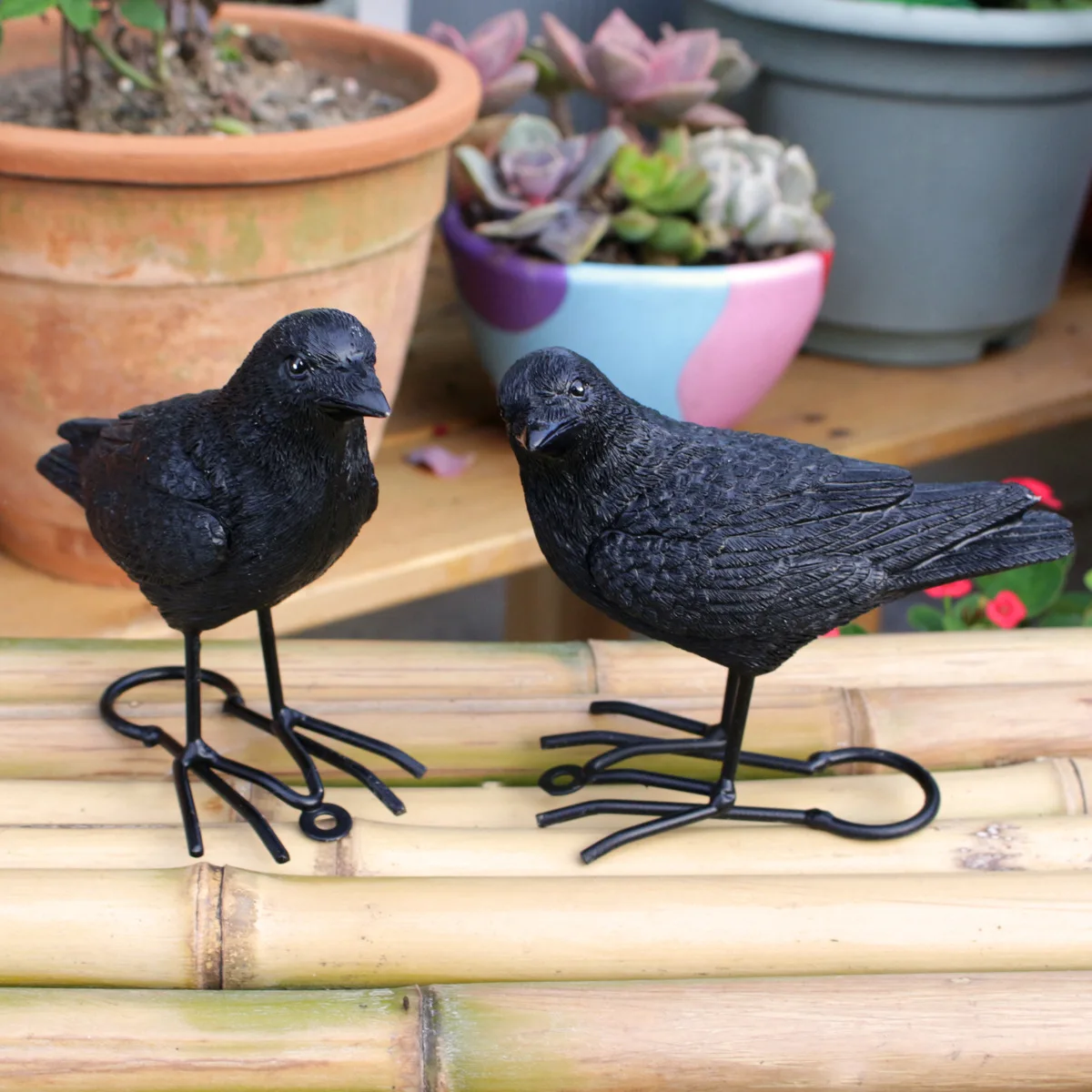 

2pcs Raven Statue Set - Gothic Garden Decor for Halloween