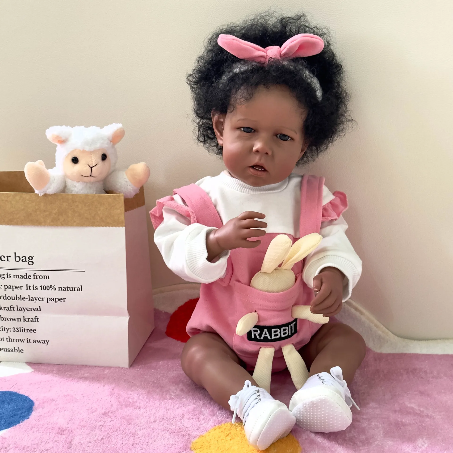 50CM African American Reborn Baby Doll Liam Dark Skin Girl Kuschelpuppe Schöne schwarze Mädchen-Sammelkunst-Weihnachtspuppe