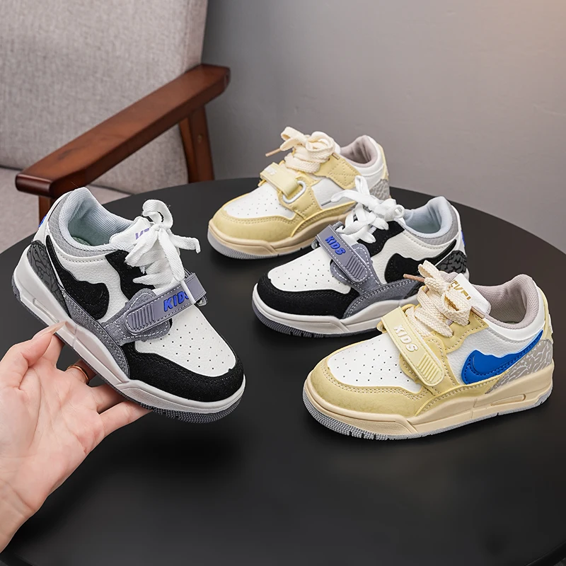 

Boys' Shoes 2025 New Autumn and Winter Casual Board Shoes Low-top Basketball Shoes Anti-slip and Versatile Sports Shoes