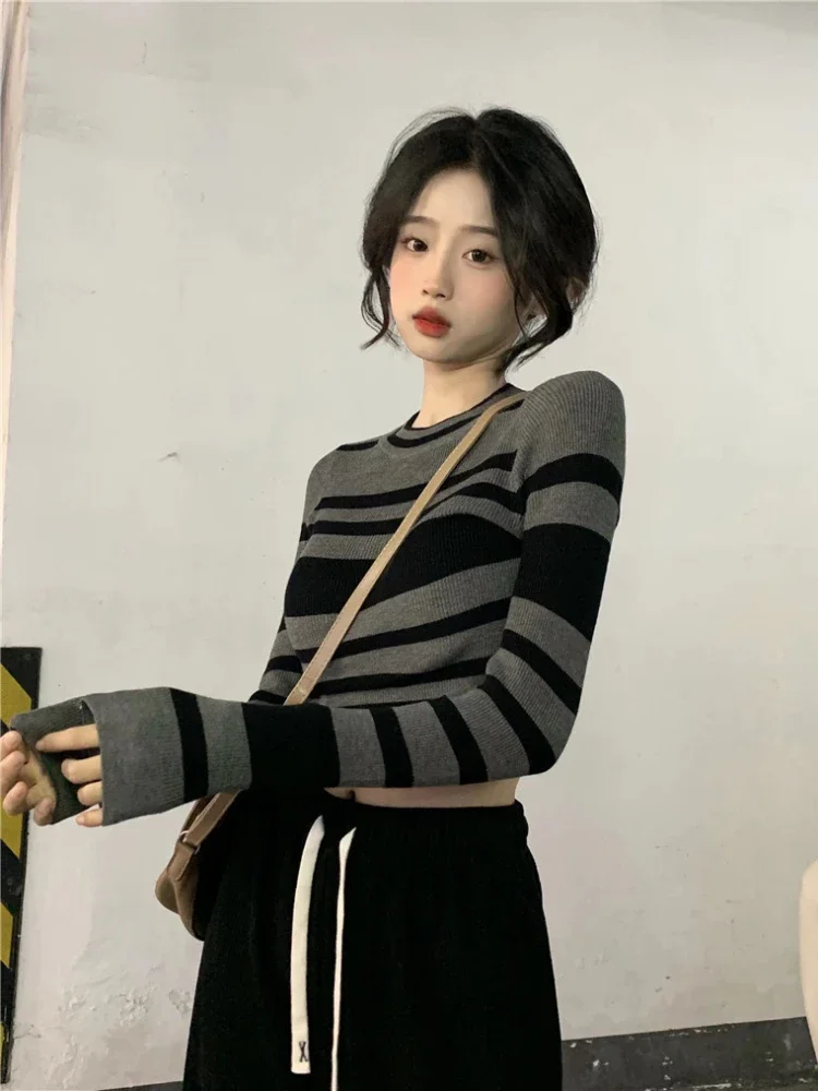 Chic Striped Long Sleeve T-shirts Women Fashion Slim Hot Sweet Sexy Knitted Short Tops Girls Cool All-match Soft Warm Ins New BF