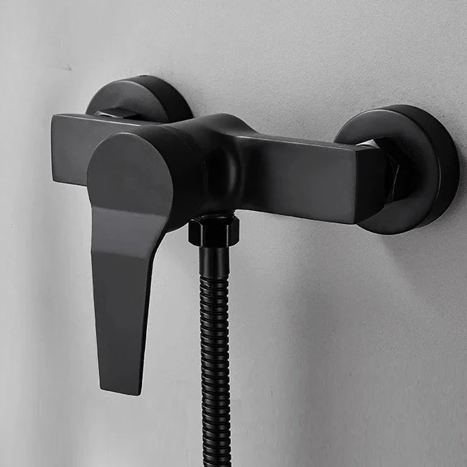 

Смеситель для душа в ванной комнате, бытовой настенный смеситель, бытовой смеситель с одной ручкой, кран для горячей и холодной воды, аксессуары для душа