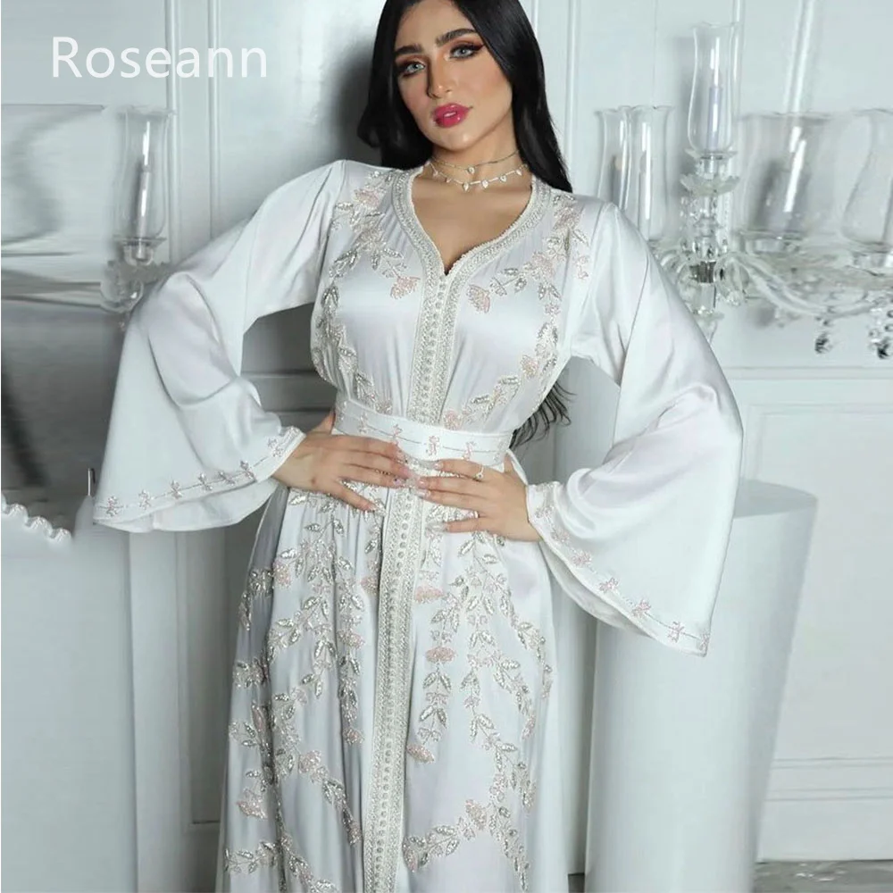 Vestidos de novia de línea a simples musulmanes, apliques de satén con cuello en V, flores drapeadas, vestidos de novia completos hasta el suelo