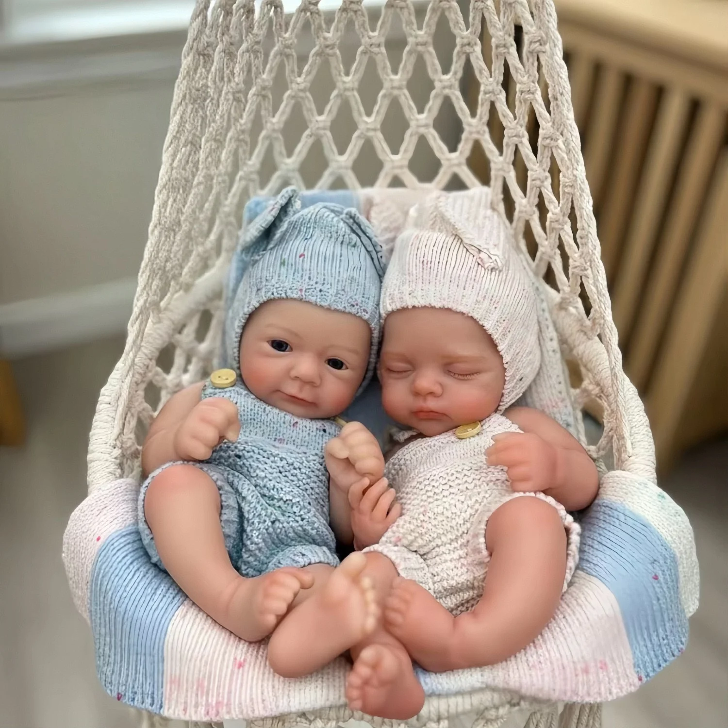 1 PCS/2 Styles Open Mouth Solid bebe reborn de silicona Girl Dolls With Painted Skin Soft Washable Body Newborn Silicone Dolls